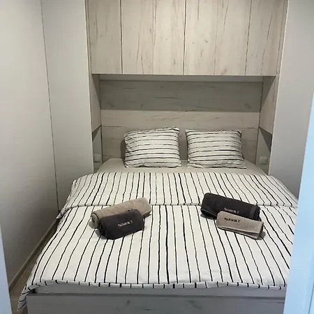 Olson - Village Twins * Pakoštane