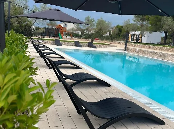 Olson - Village Twins Vikendica *