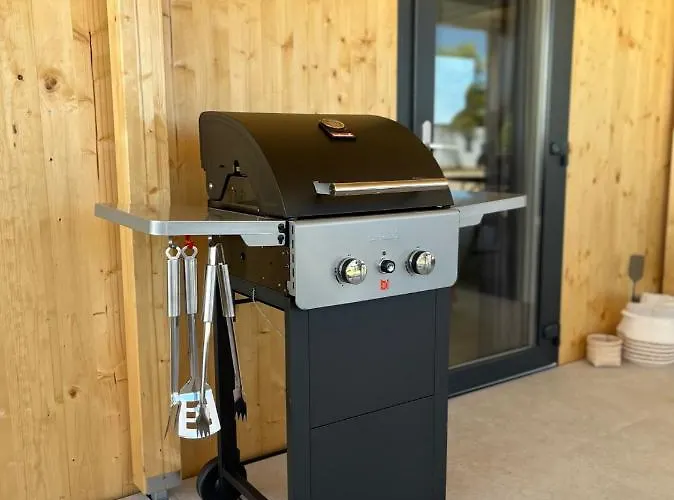 Olson - Village Twins * Pakostane