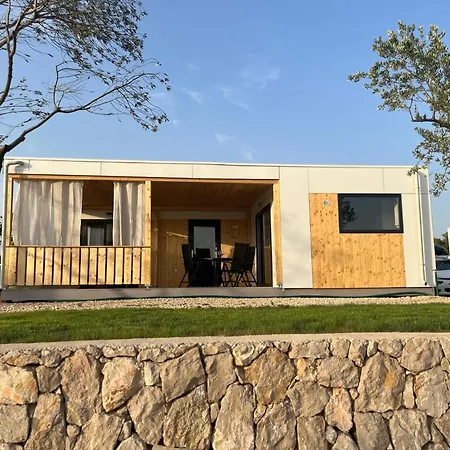 Сasa de vacaciones Olson - Village Twins Pakoštane