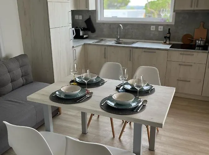 Сasa de vacaciones Olson - Village Twins Pakoštane